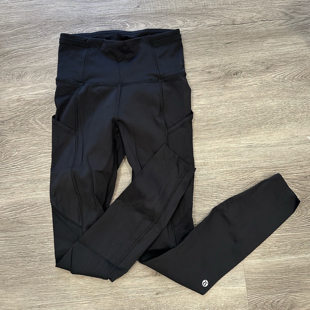 Lulu - black leggings